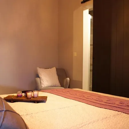 Casa Della Nonna B&B *